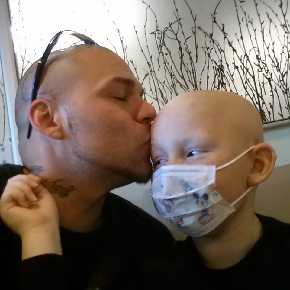 Dad Tattoos His Son’s Cancer Scar